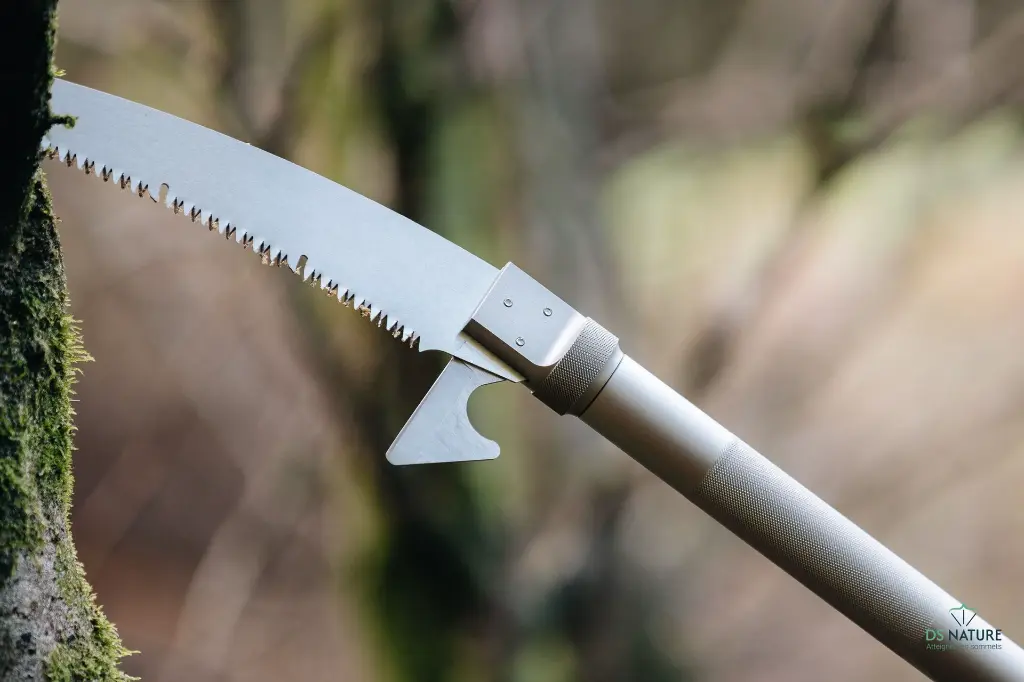Lame ARS UV32 avec son couteau de Thiers sur perche de pénétration DS Nature.webp