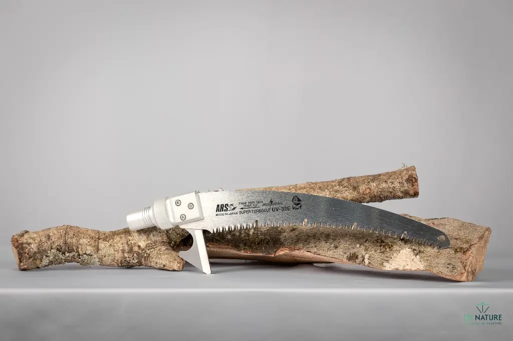 Complete UV32 saw head for telescopic pole